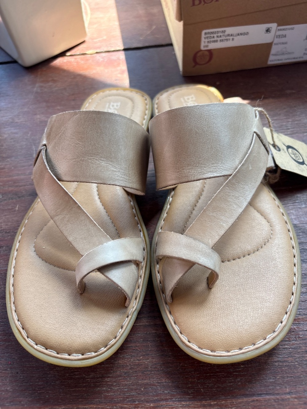 Born Veda sandal natural size 9 NWT - Picture 2 of 5